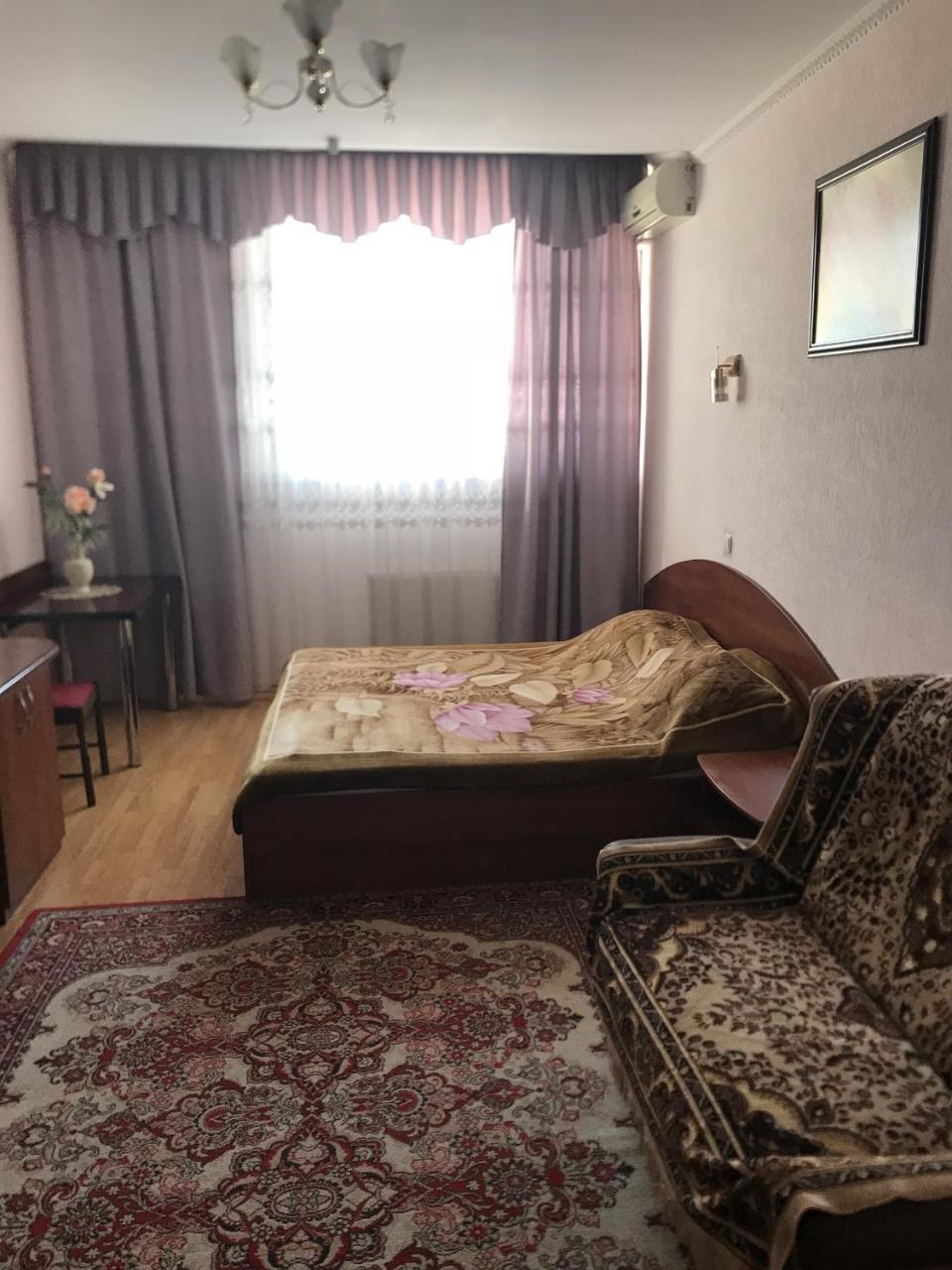 Anzhelina Hotell Cherson Exteriör bild